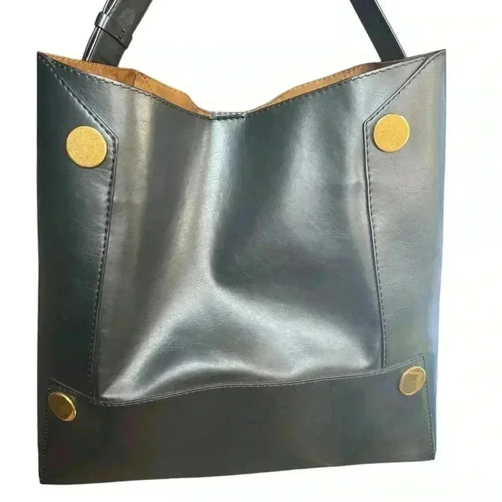 Stella Mc Cartney Stella Popper Bucket Bag Black Color Gold Hardware.
